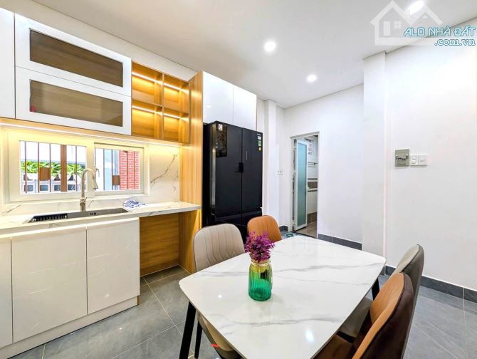 Nhà Đẹp Giá Tốt - Phan Đình Phùng - Phú Nhuận - Giáp Quận 1 - Gần 50m2 - 4 Tầng 4PN 5WC - 2