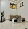 Bán gấp nhà đẹp khu vực cầu giấy. Giá rẻ. Full nội thất