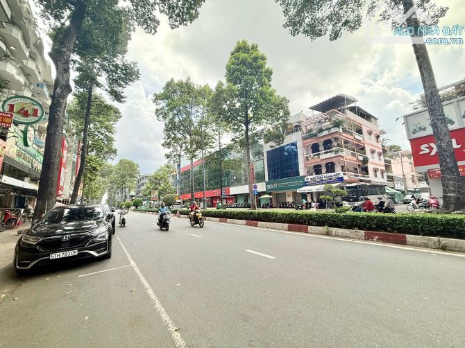 Bán Nhà 8x21m Mặt Tiền An Dương Vương-Đoạn Gần Chợ An Đông-Nhà 7 Lầu Thang Máy-Vỉa Hè Rộng