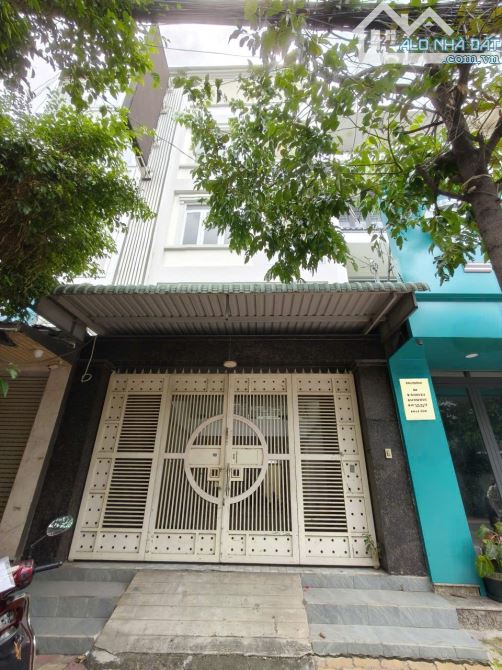 Cho thuê nhà mặt tiền Lê Bôi, Phường 7, Quận 8 4.5x19m 4 tấm 4 phòng kinh doanh đa ngành