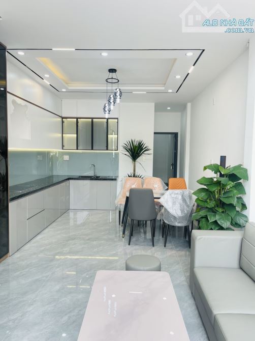 NHÀ ĐẸP 2 TẦNG FULL NỘI THẤT PHẠM NHƯ XƯƠNG - ĐÀ NẴNG - 1