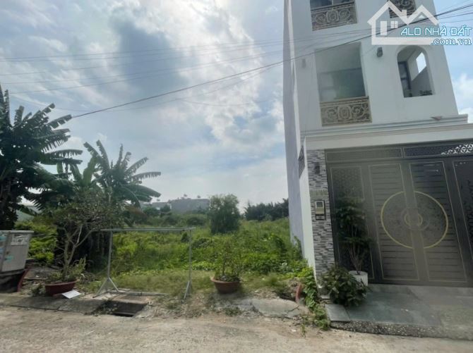 GẤP BÁN ĐẤT ĐƯỜNG NGUYỄN DUY TRINH - LONG TRƯỜNG - QUẬN 9 - 105 TỶ - 2