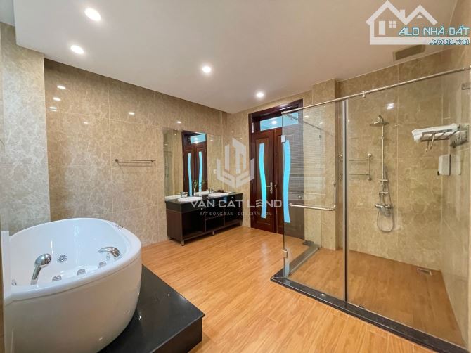 🏨 CHO THUÊ TÒA NHÀ 20 CĂN HỘ + PENTHOUSE TRẦN PHÚ – 1.429M² – 150TR/THÁNG - 3
