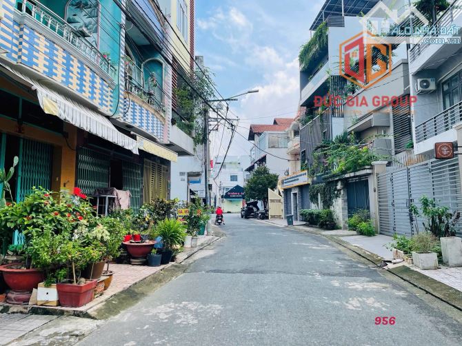 Cho thuê biệt thự 1 trệt 2 lầu 288m2 trong KDC D2D giá chỉ 35tr/tháng 2