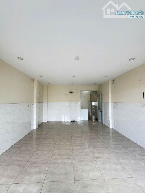 Cho thuê nhà mặt tiền Lê Bôi, Phường 7, Quận 8 4.5x19m 4 tấm 4 phòng kinh doanh đa ngành - 7