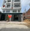 NHÀ 5 TẦN SÁT KHU TÊN LỬA ĐI VÊ AEON 5 PHÚT HẺM 8 MÉT XE HƠI NÉ NHAU