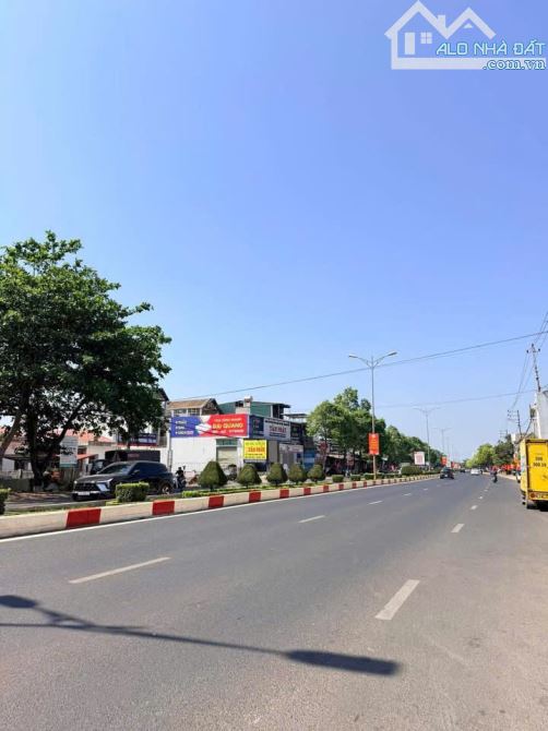 8,5 TỶ - [ 4,7x17,49m ] - LÔ ĐẤT MẶT TIỀN ĐƯỜNG NGUYỄN CHÍ THANH