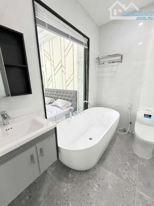 Nhà Tô Hiệu phong cách tân cổ điển khang trang - 11