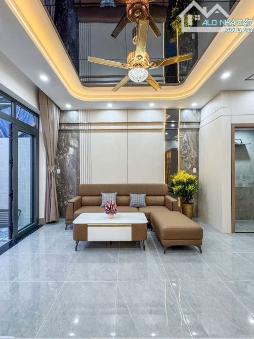 NHÀ 1 TRỆT 1 LÂU GÓC 2 MẶT TIỀN .TRỤC CHÍNH HẺM 386 Đ.TRẦN NAM PHÚ - FULL NỘI THẤT CAO CÂP - 11