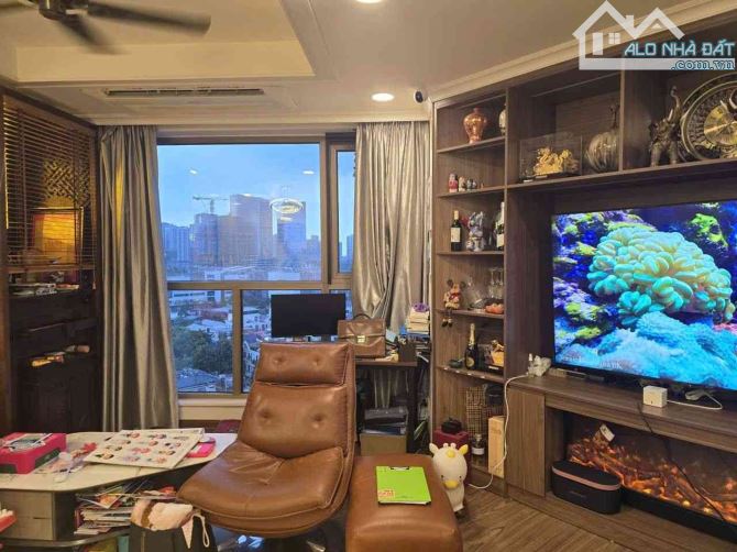 CĂN HỘ CAO CẤP STARLAKE CHO NGƯỜI SÀNH SỎI - NỘI THẤT TẶNG LẠI - ĐẲNG CẤP DÀI LÂU - 1