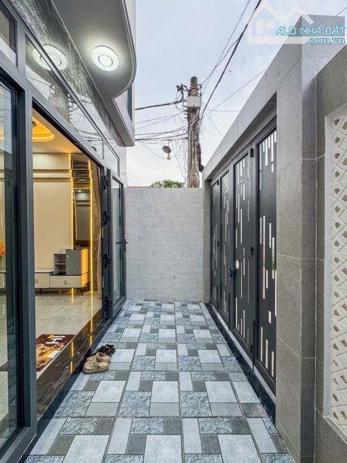 NHÀ 1 TRỆT 1 LÂU GÓC 2 MẶT TIỀN .TRỤC CHÍNH HẺM 386 Đ.TRẦN NAM PHÚ - FULL NỘI THẤT CAO CÂP - 1