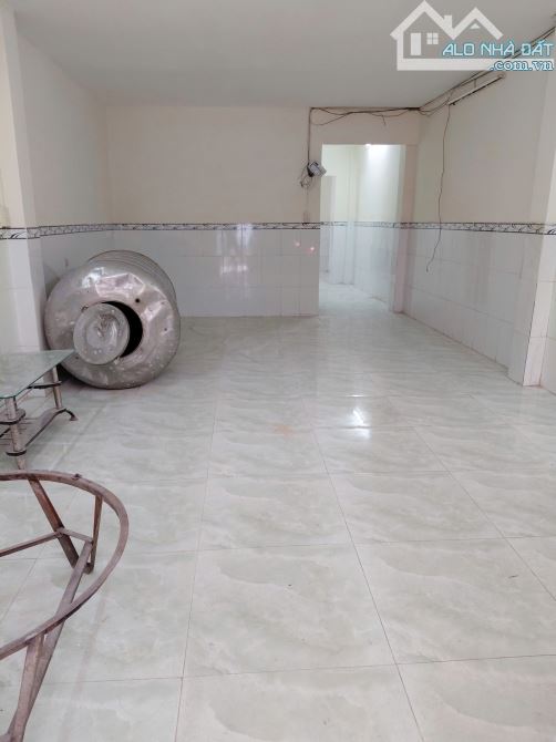 Cho thuê nhà hẻm nhựa đường xe tải Dương Văn Dương, 2PN, dt 4 x 16, 1 lửng - 1