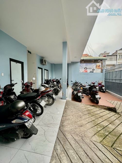 Toà CHDV Quận Bình Thạnh - 216m² - Ngang Khủng Hơn 10m - 4 Tầng - 18 Phòng - 2