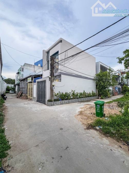 NHÀ 1 TRỆT 1 LÂU GÓC 2 MẶT TIỀN .TRỤC CHÍNH HẺM 386 Đ.TRẦN NAM PHÚ - FULL NỘI THẤT CAO CÂP - 24