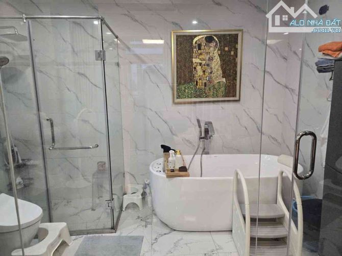 CĂN HỘ CAO CẤP STARLAKE CHO NGƯỜI SÀNH SỎI - NỘI THẤT TẶNG LẠI - ĐẲNG CẤP DÀI LÂU - 4