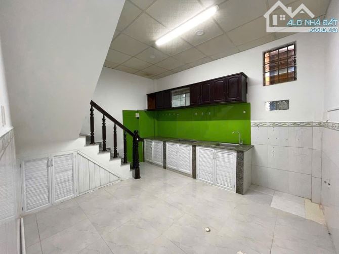Bán nhà hẻm ô tô Lương Định Của gần Chợ Chiều, 107m2 giá chỉ 3 tỷ 550tr - 4