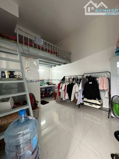 Toà CHDV Quận Bình Thạnh - 216m² - Ngang Khủng Hơn 10m - 4 Tầng - 18 Phòng - 5