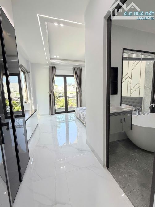Nhà Tô Hiệu phong cách tân cổ điển khang trang - 7