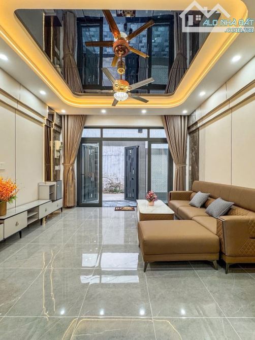 NHÀ 1 TRỆT 1 LÂU GÓC 2 MẶT TIỀN .TRỤC CHÍNH HẺM 386 Đ.TRẦN NAM PHÚ - FULL NỘI THẤT CAO CÂP - 7