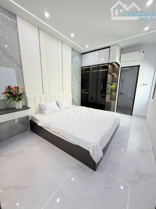 Nhà Tô Hiệu phong cách tân cổ điển khang trang - 8