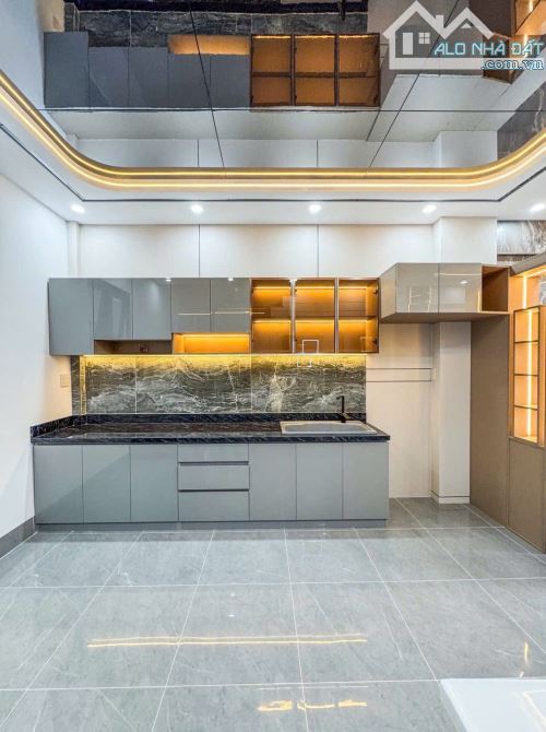 NHÀ 1 TRỆT 1 LÂU GÓC 2 MẶT TIỀN .TRỤC CHÍNH HẺM 386 Đ.TRẦN NAM PHÚ - FULL NỘI THẤT CAO CÂP - 8