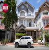 biệt thự hầm hiếm gặp him lam 6a - bình hưng, 12,5mx20m,hầm + 3 tầng btct chỉ 60 ty
