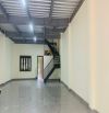 Cần Cho thuê kho xưởng 3 tầng  DTSD gần 500m2 tại Lai Xá,Từ Liêm,mặt QL32.