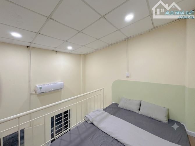 DOANH THU 28TR ,GẦN 4 ĐẠI HỌC - CĐ , 5M x 22M , TCH 18 CHỈ 5,8 TỶ