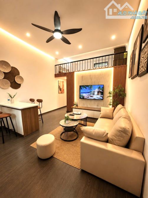 BÁN CĂN HỘ TẬP THỂ NHỈNH 3 TỶ- DỐC THỌ LÃO- GẦN PHỐ- Ô TÔ ĐỖ- FULL NỘI THẤT- 25/50M- 3 NGỦ
