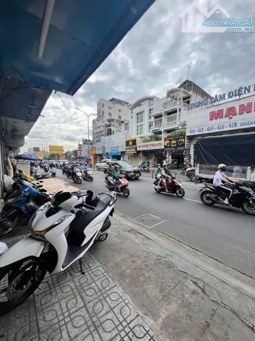 Bán nhà HXH Hoàng Văn Thụ, 4,5x15, 5 tầng, phường 4, Tân Bình, giá 12,5tỷ