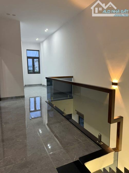 🔴🔴Căn Biệt Thự LUXURY Rộng 570m2 Toạ Lạc Tại Trung Tâm Xã Suối Hiệp (CẠNH TRỤ SỞ CÔNG AN - 14