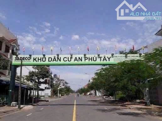 BIỆT THỰ ĐẸP 250M² ĐƯỜNG 8 AN PHÚ TÂY, BÌNH CHÁNH, NHỰA 20M, HƯỚNG ĐÔNG, GIÁ CHỈ 40TR/M²! - 3