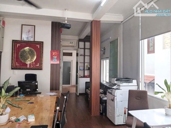 Bán nhà HXH Hoàng Văn Thụ, 4,5x15, 5 tầng, phường 4, Tân Bình, giá 12,5tỷ - 6