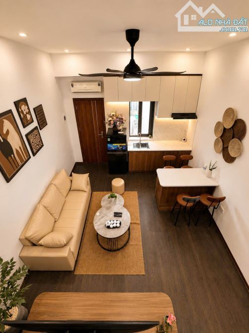 BÁN CĂN HỘ TẬP THỂ NHỈNH 3 TỶ- DỐC THỌ LÃO- GẦN PHỐ- Ô TÔ ĐỖ- FULL NỘI THẤT- 25/50M- 3 NGỦ - 7