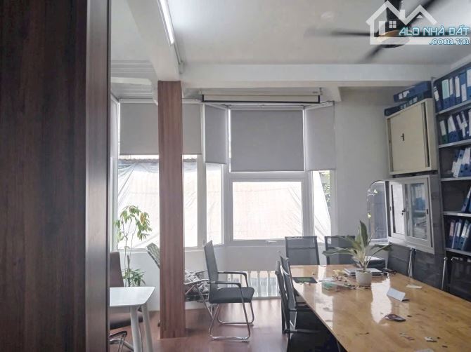 Bán nhà HXH Hoàng Văn Thụ, 4,5x15, 5 tầng, phường 4, Tân Bình, giá 12,5tỷ - 7