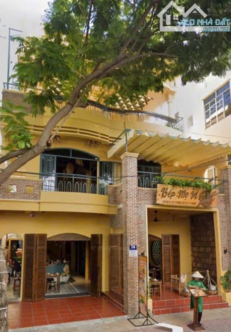 CHO THUÊ NHÀ MẶT TIỀN ĐƯỜNG HỒNG BÀNG, khu phố Hàn, rộng 228m2 ngang 10m