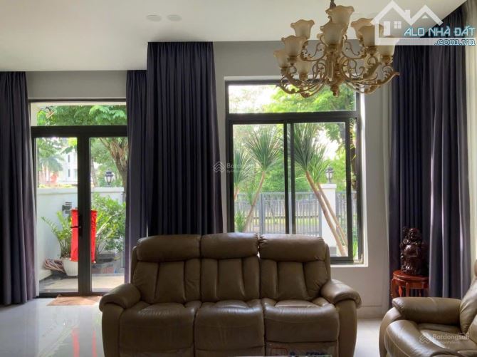 Rẻ! Cần bán biệt thự song lập khu Lake View Đường S P. Bình Trưng Q2. DT 10x20m Giá 39 tỷ - 1