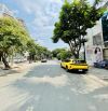 BIỆT THỰ SÂN VƯỜN - TÊN LỬA - 3 tầng - 8x21m - 4PN (1PN trệt) - Gara ôtô, nội thất xịn