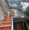 Cho thuê nhà Triệu Việt Vương, 25m2 x 2 tầng, nhà mới nội thất cơ bản, giá thuê 10tr/tháng