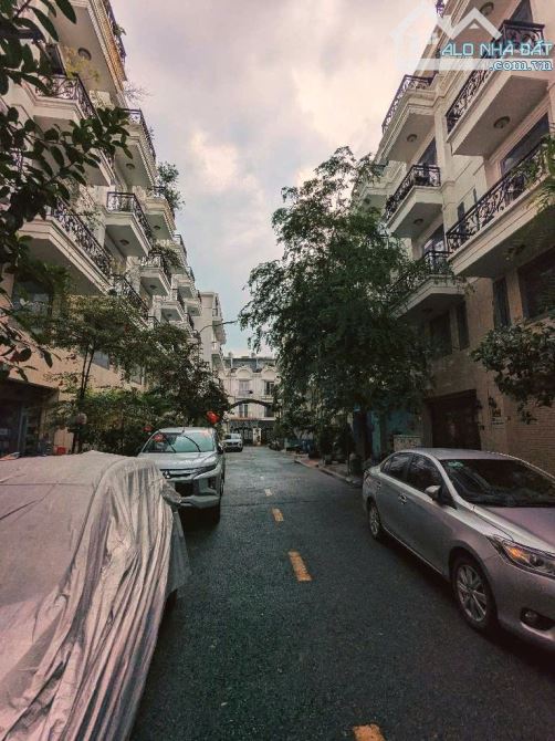 Nhà THÔ 5 tầng KHU PHÂN LÔ Bảo Minh đường THẠNH XUÂN 24 phường THẠNH XUÂN Q12