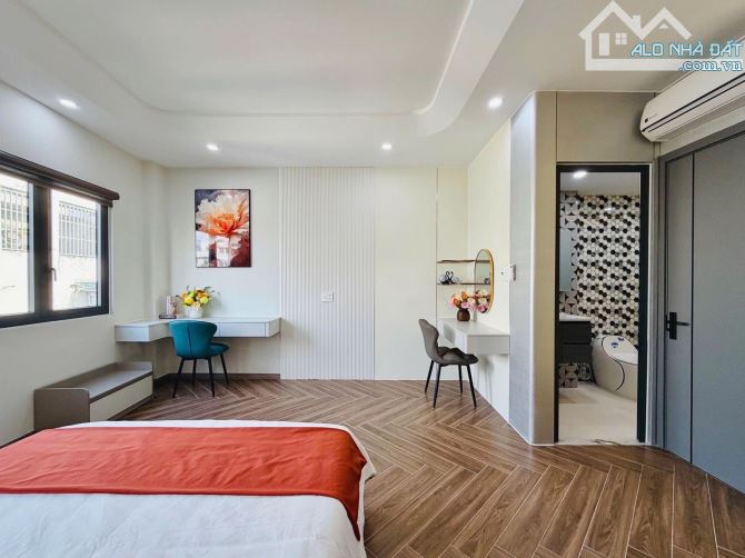 NGỘP VỐN CẦN BÁN NHANH SIÊU PHẨM NGUYỄN THỊ MINH KHAI, QUẬN 1 - GIÁ: 5,73TỶ/84,6M2 (4,7x18 - 14