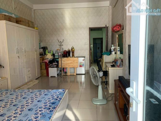 Giảm Sốc 5 Tỷ. Mặt Tiền Tôn Thất Đạm .Q1 - DT 4x12m, 4 Lầu, Giá 27 Tỷ - 4