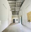 BÁN 180M2 ĐẤT, CÓ SẴN NHÀ XƯỞNG , GIÁ 5.999 TỶ , SỔ HỒNG RIÊNG , NGỘP BÁN GẤP
