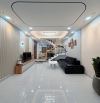 Nhà đẹp ở ngay Cô Giang, khu Phan Xích Long - 40M2 - 3PN + 2WC