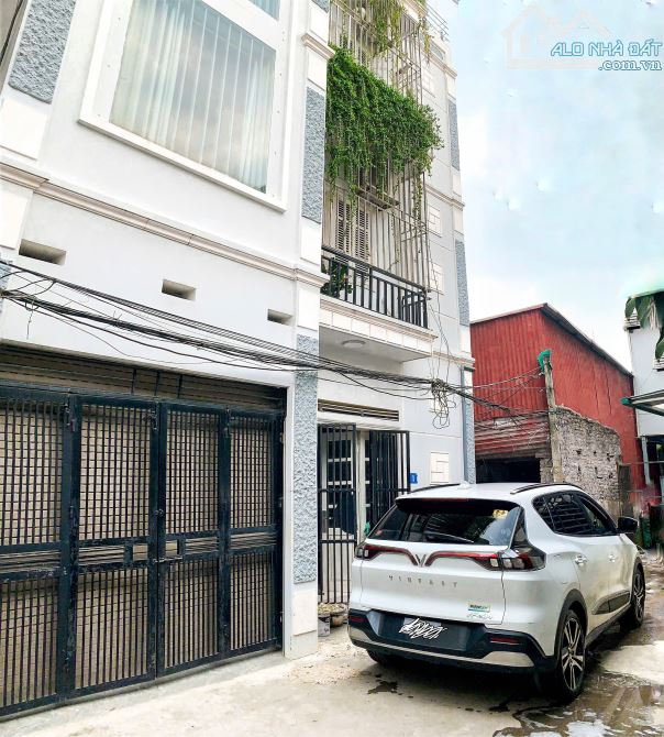 Cho thuê nhà Quang Tiến, Tây Mỗ cách Vín Smart City 500m - 1