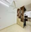 Cho thuê nhà nguyên căn tại Phố Phú Thượng 5 ngủ giá 12 triệu tháng
