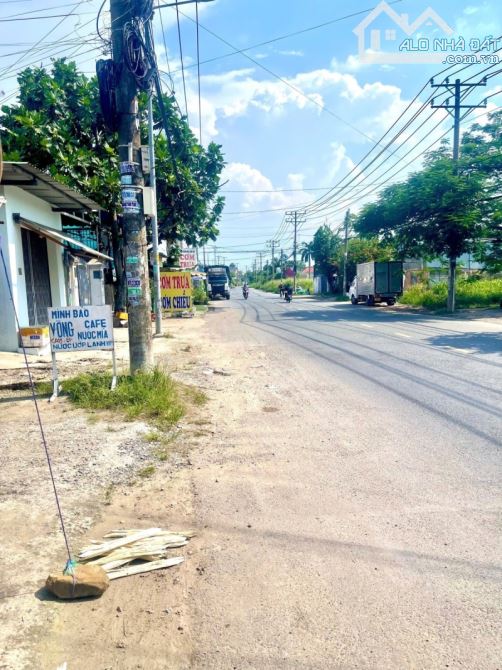 BÁN LÔ ĐẤT 3272M2- MẶT TIỀN DƯƠNG CÔNG KHI- GIÁ CHỈ 50 TỶ - ANH CHỊ QUAN TÂM GỌI CHO - 2