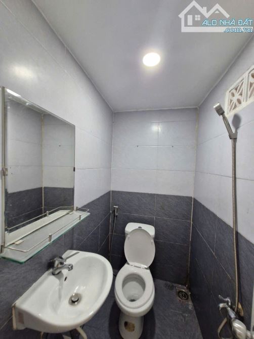 chỉ 2 tỉ 2 sở hữu ngay căn nhà sổ hồng riêng ngay LINH XUÂN ĐỐI DIỆN LINH TRUNG - 6