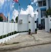 BÁN GẤP CTY - TRANH THIẾT BỊ Y TẾ - DT 1400M - MẶT TIỀN - ĐƯỜNG TÂN SƠN NHÌ - 3 TẦNG - ĐẠT