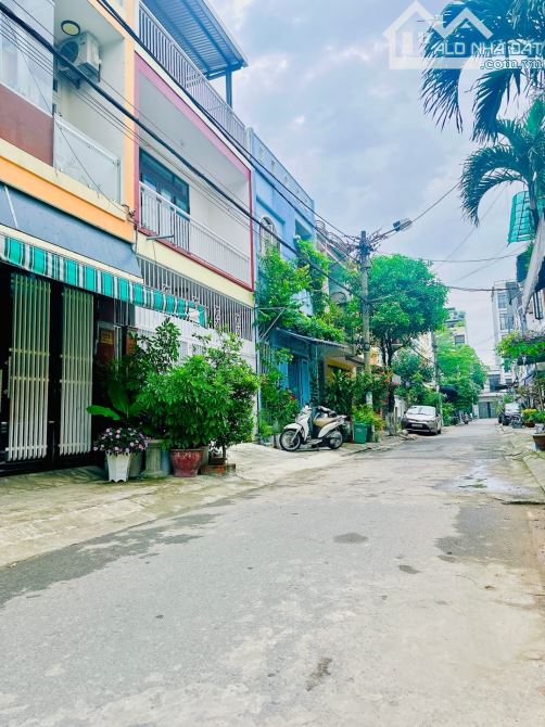 NHÀ MẶT TIỀN PHỐ TÂY BIỂN MỸ KHÊ – 82M² NGANG 5M – GIÁ CHỈ NHỈNH 10 TỶ